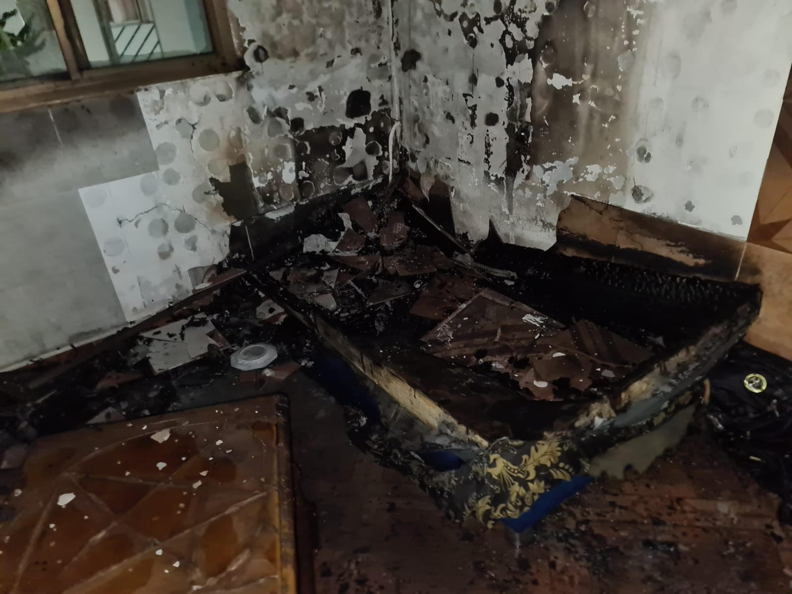اصابة شخصان جراء اندلاع حريق في شقة سكنية في معلوت ترشيحا